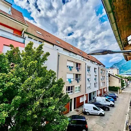 Grand - Proche Hyper Centre - Calme & Equipe Appartement